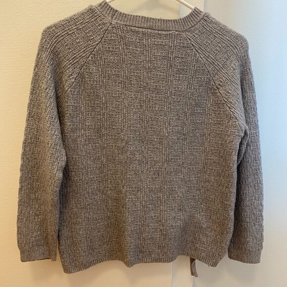 Shein Women's Grey Crew Neck Sweater Size Small - Picture 2 of 2